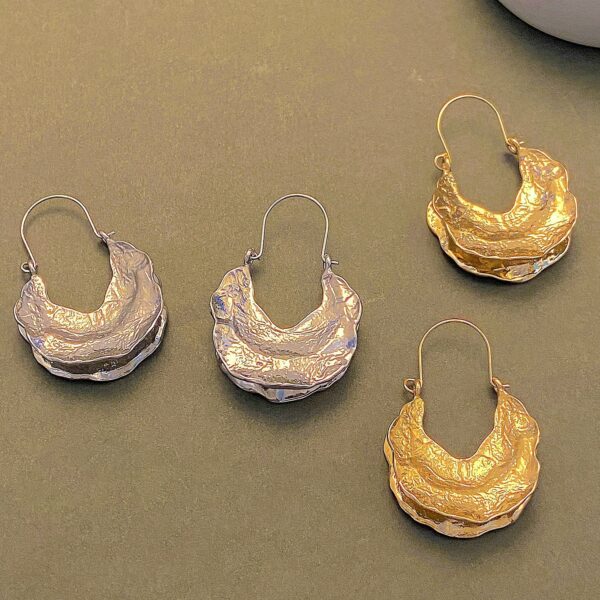Wholesale Alloy Textured Gold Leaf Earrings with Concave Convex Texture