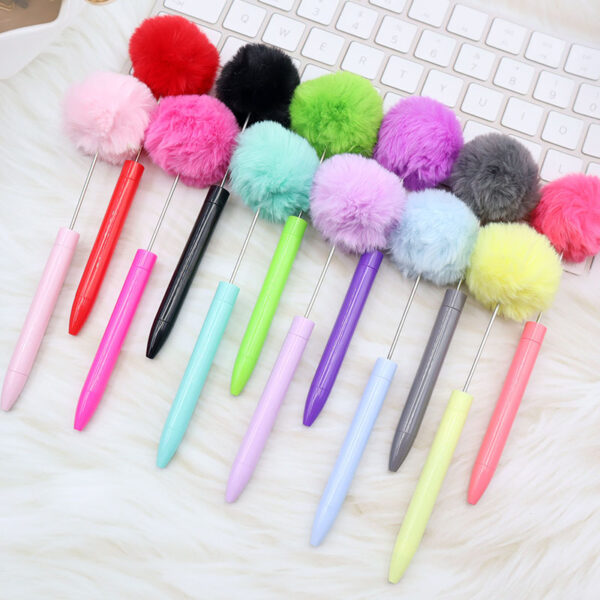 Wholesale New Plush Ball Bead Pen Creative DIY Handmade Plastic Plush Ball Beaded Ballpoint Pen High Value Plush Pen