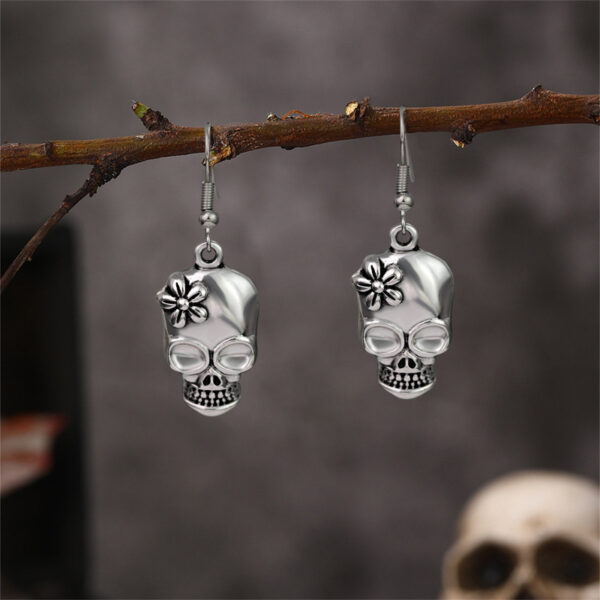 Wholesale Halloween Trendy Street Style Hip-hop Style Skull Earrings
