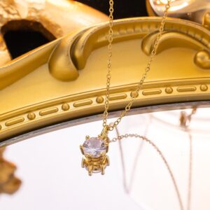 Six-claw diamond zircon necklace