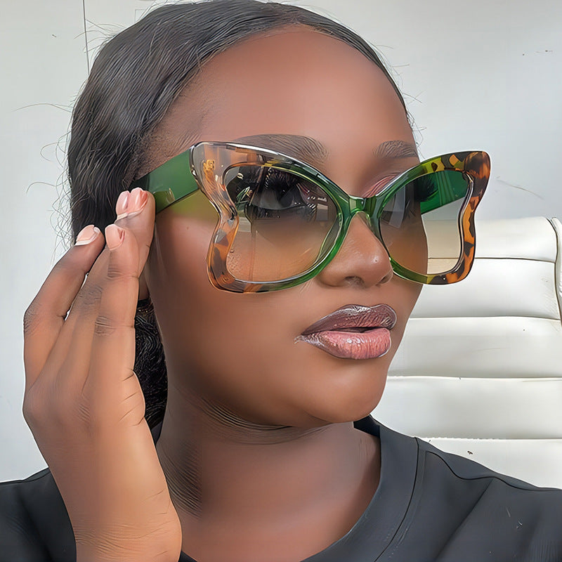 Wholesale Butterfly Shaped PC Sunglasses