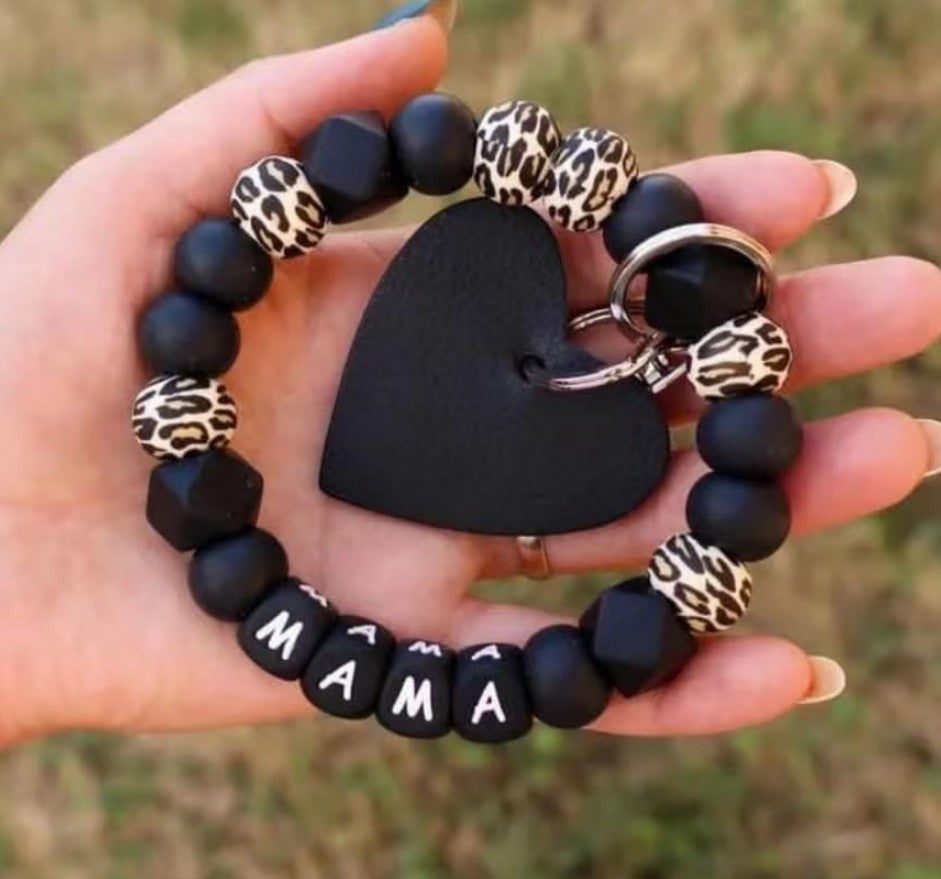 Wholesale Black Heart Leopard Pattern Silicone Beaded Wrist Key Chain