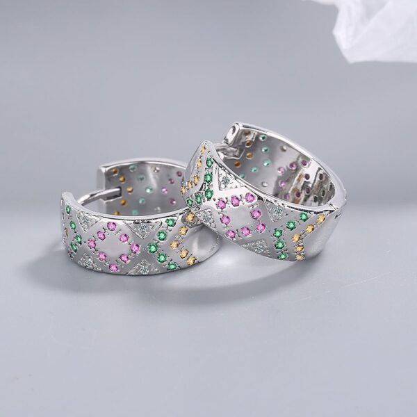 O1CN01soQ4Yl2Hwyx6A6iaF_937039216-0-cib Wholesale Zirconia Diamond Color Matching Stripe Copper Earrings