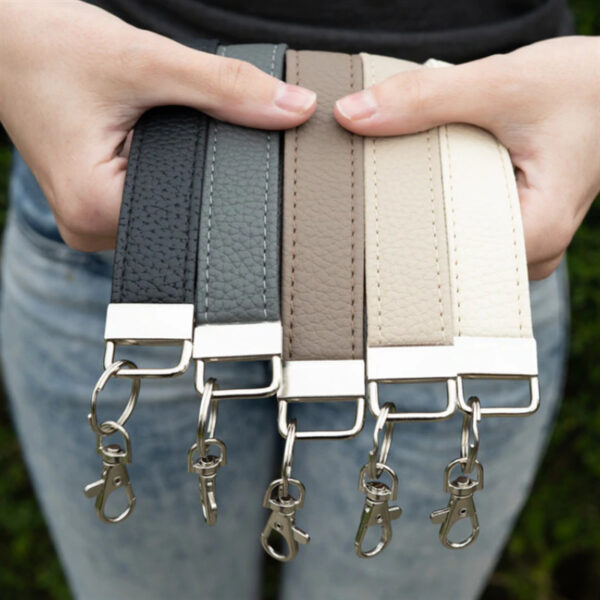 Wholesale Leather Lanyard Keychain