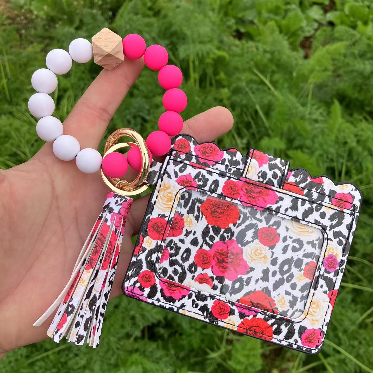 Wholesale Leopard Print Butterfly Beaded Bracelet Keychain