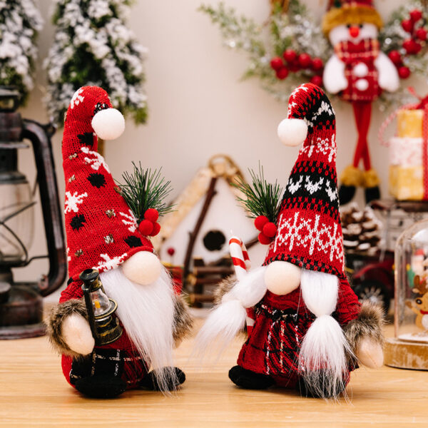 Wholesale Christmas Decorations Fur Ball Knitted Hat Doll Ornaments