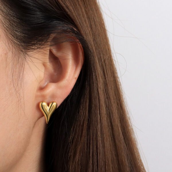 O1CN01tEL0dy1MV6n6WX9Rn_2215457981439-0-cib Wholesale 14K Gold Plated Stainless Steel Love Metal Earrings