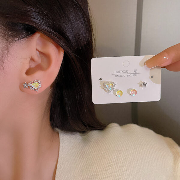 Wholesale S925 Silver Needle Aurora Love Heart Alloy Earrings