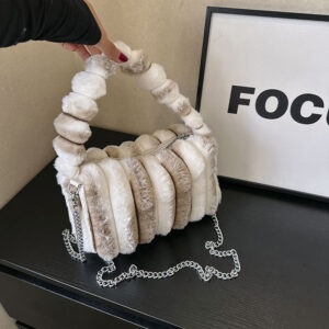 Wholesale 2023 Autumn and Winter Plush Handheld Crossbody Bag