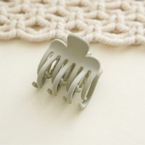 Mint green ponytail clip