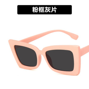 Figure / Pink Grey Tablets