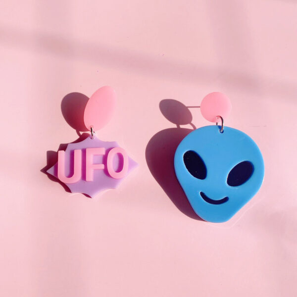 Wholesale Earrings Acrylic Cute Cartoon Alien