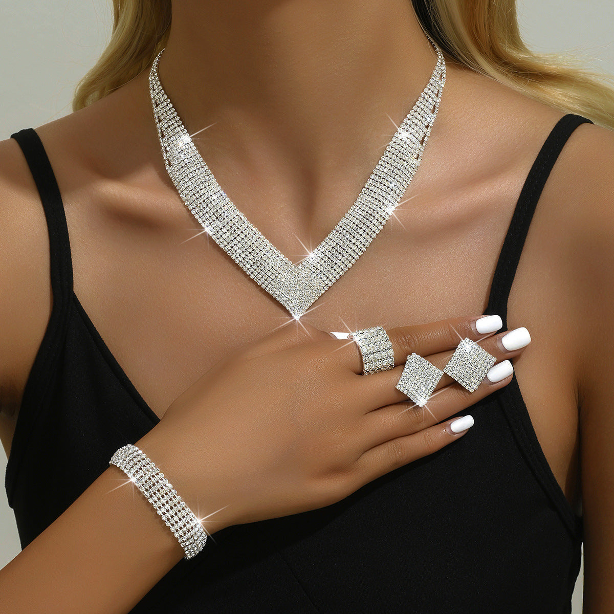 Wholesale Rhinestone Sier Plated Necklace Bracelet Stretch Ring Set