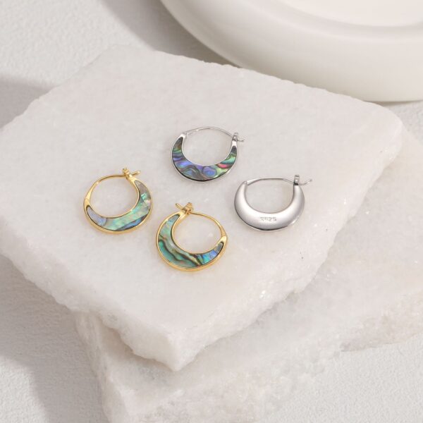 Wholesale Shell Moon Simple Copper Plated 14K Real Gold Earrings