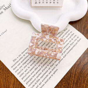 Broken flower milk coffee 5cm