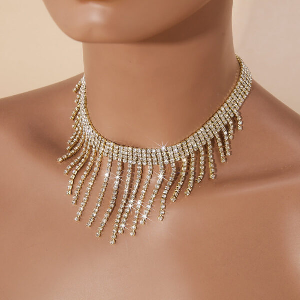 Wholesale Luxury Full Diamond Tassels Long Collarbone Rhinestones Necklace