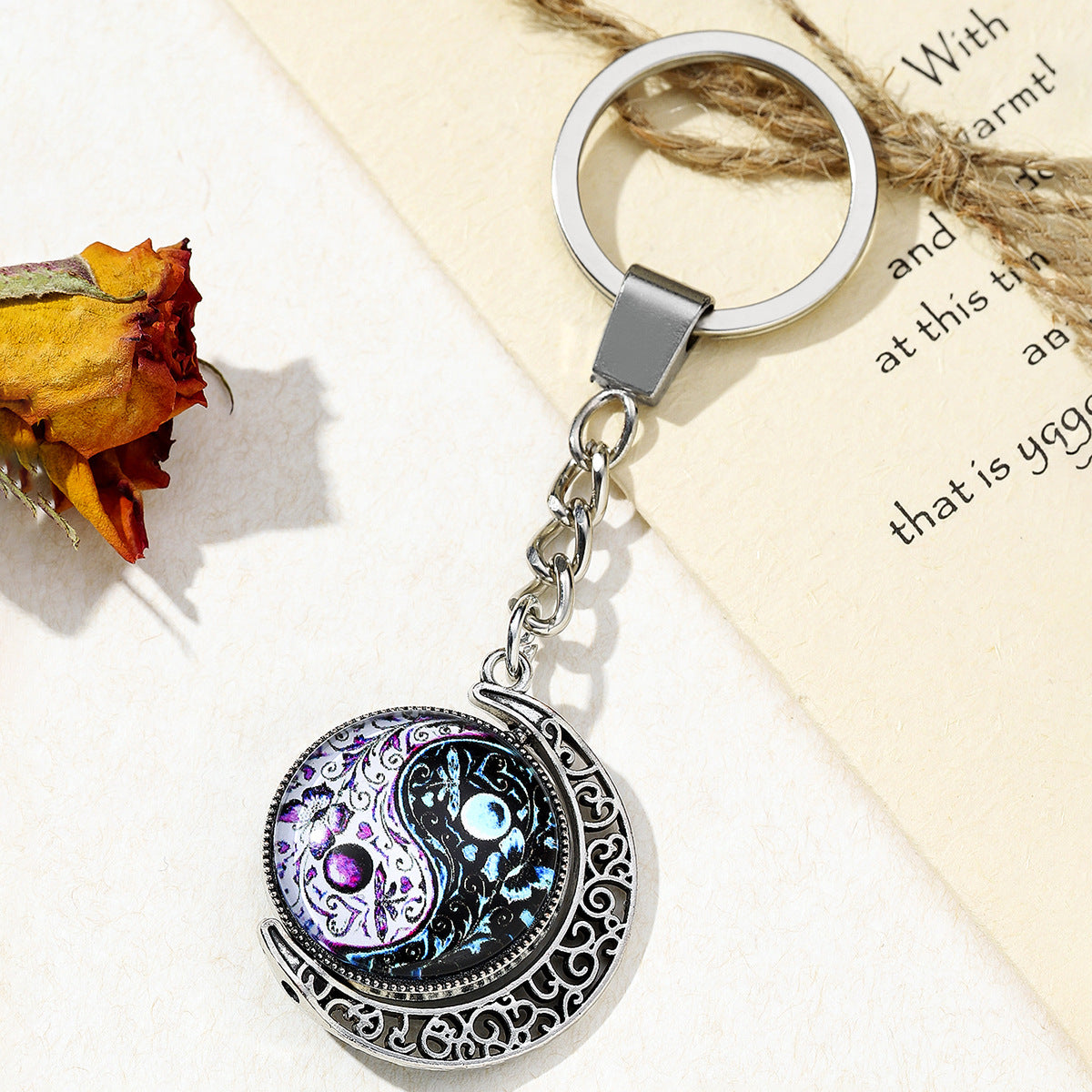 Wholesale Butterfly Yin Yang Tai Chi Rotable Metal Keychain