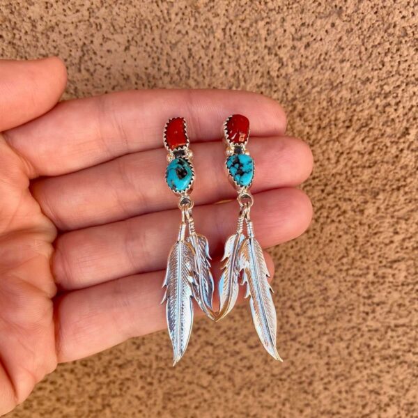 Wholesale Vintage Bohemian Ethnic Feather Earrings Alloy
