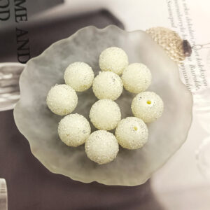 C19 Mega White / 1 grain/16MM straight hole (100 grains/bag of rhinestones on the surface are recommended to be taken in multiples of 100)