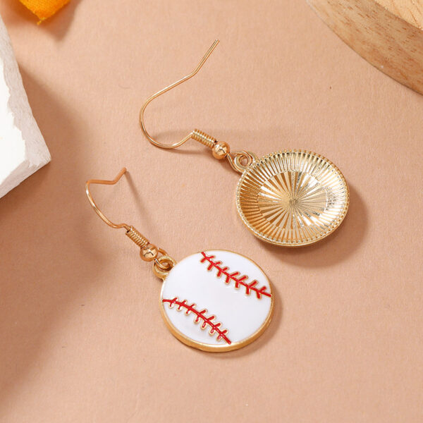 O1CN01uctkrd1I8QgCm4fJx_2212514370848-0-cib Wholesale Baseball Drip Oil Alloy Earrings