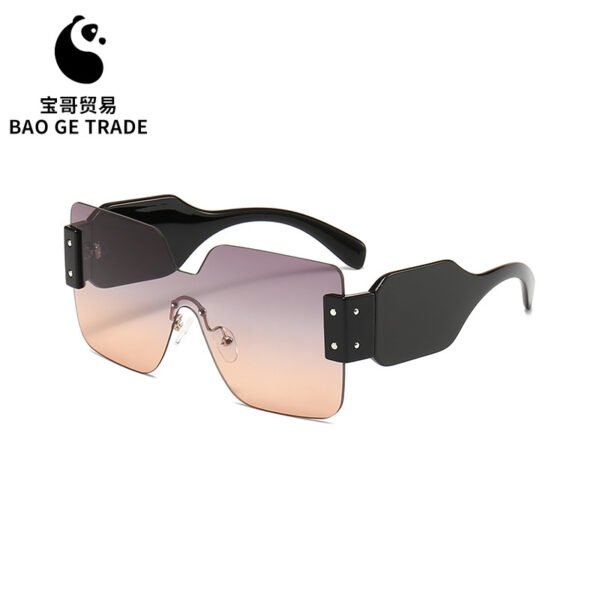 Wholesale PC Brown Large Frame Women's Sunglasses