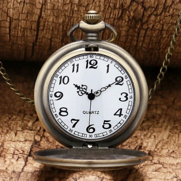 Wholesale Hollow Vintage Flip Alloy Pocket Watches