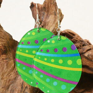 6 green polka dot egg