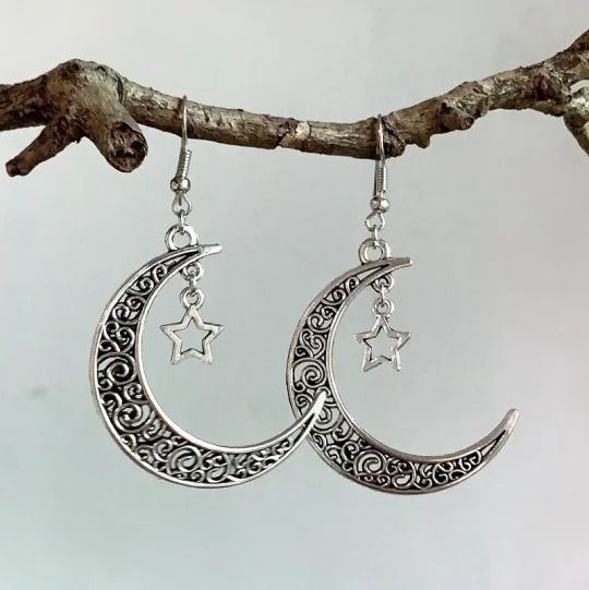 Wholesale Retro Style Hollow Moon Earrings