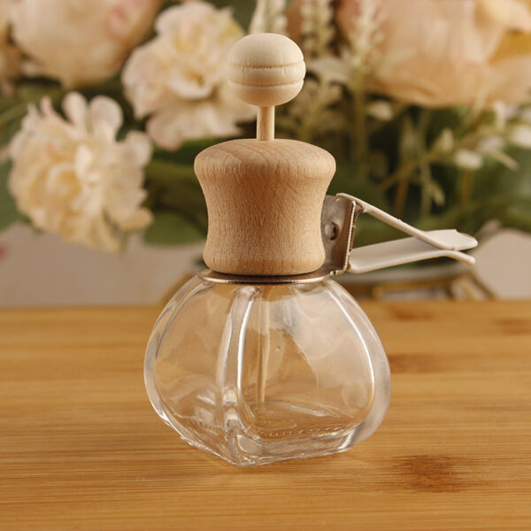 Wholesale 10ML Large Capacity Car Air Outlet Perfume Empty Bottle Car Ornaments
