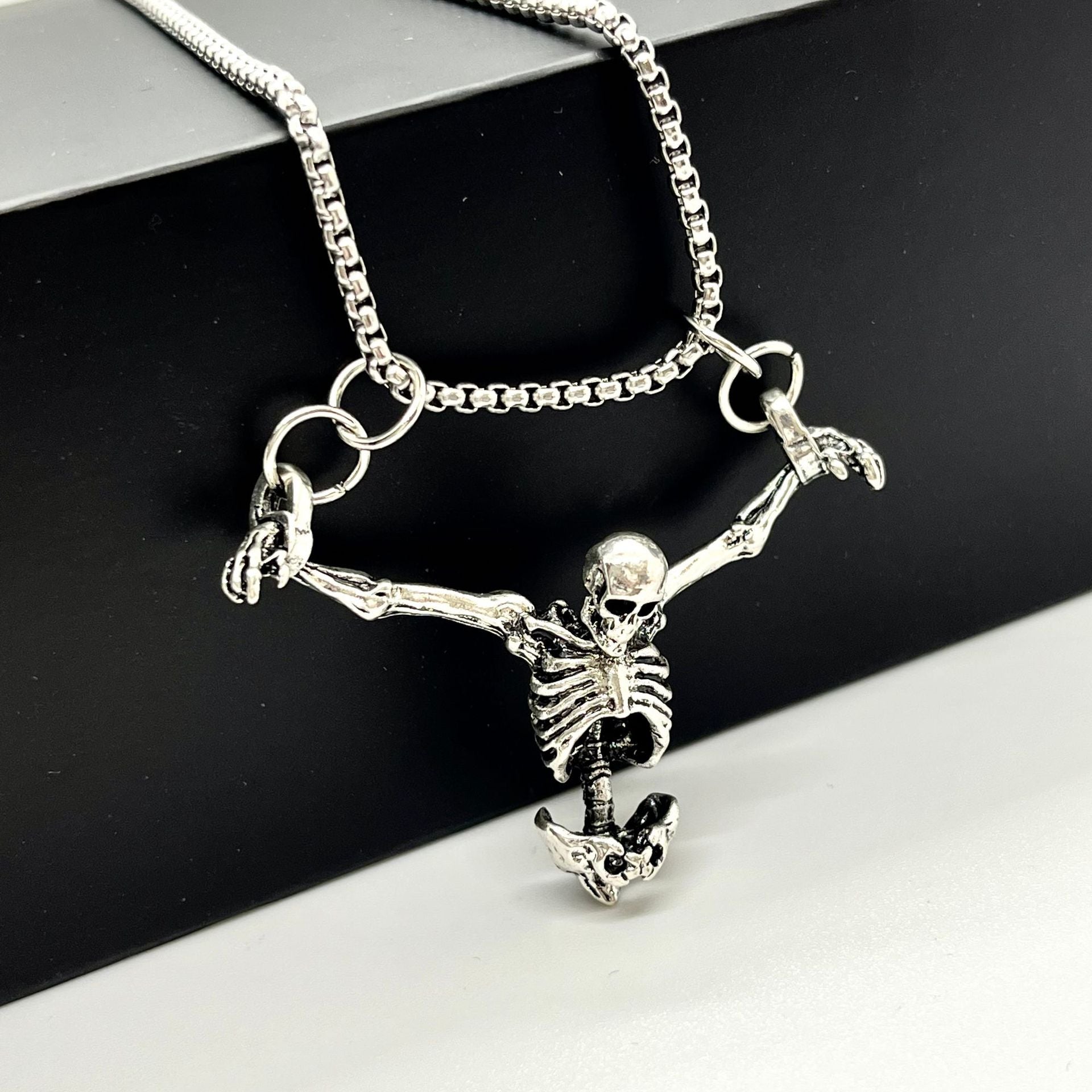 Wholesale Vintage Skull Necklace