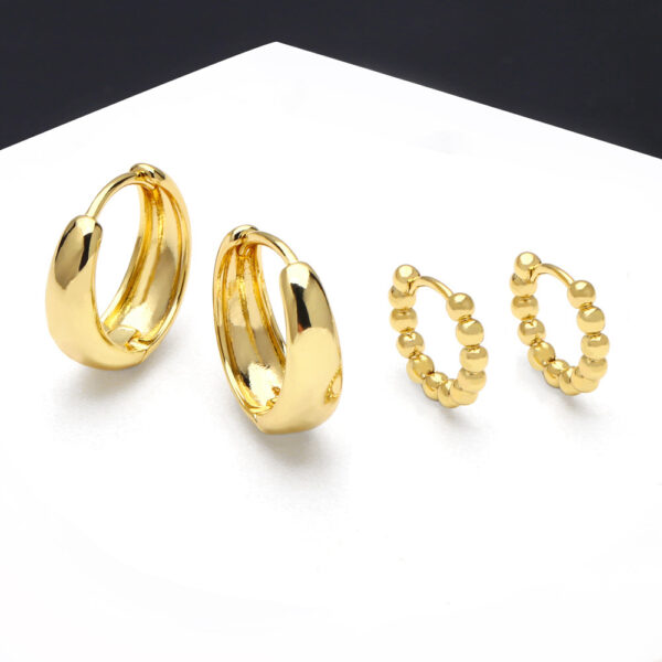 O1CN01vJPPNk2JAYGBUs5KF_2926419381-0-cib Wholesale Zircon Copper Hoop Earrings
