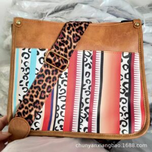Color leopard print
