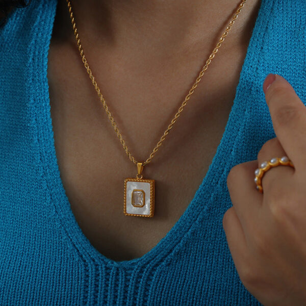 O1CN01vY4aZc1mmDbnP4oAE__2214570934996-0-cib Wholesale Stainless Steel Twist Pendant Square White Shell 18K Gold Plated Necklace