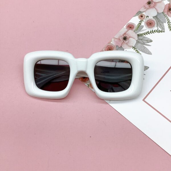 O1CN01vYpTh11LvNqYXP4CW_979381361-0-cib Wholesale PC Box Children's Sunglasses