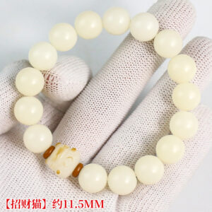 [lucky cat] bead diameter is about 11.5mm