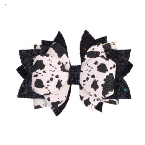 Black and white cow color