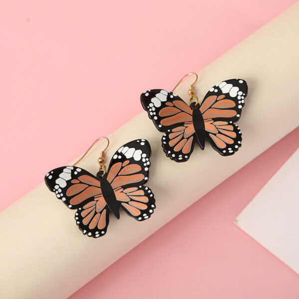 Wholesale Butterfly Acrylic Stereoscopic Insect Earrings