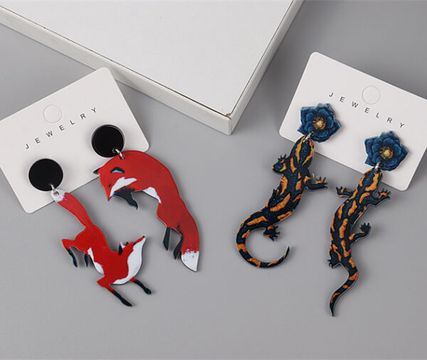 Wholesale Creative Lizard Gecko Red Fox Acrylic Earrings