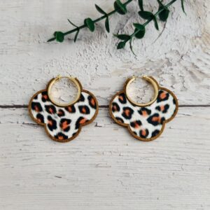 Four-petal earrings