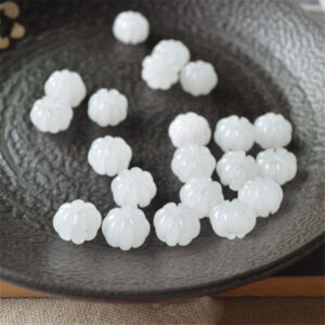 10mm Pumpkin Beads White