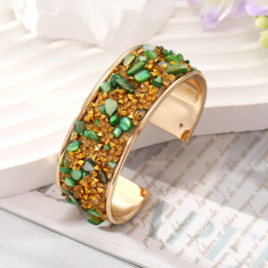8# Green gravel bracelet