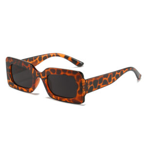 C1-Leopard Frame Black and Grey