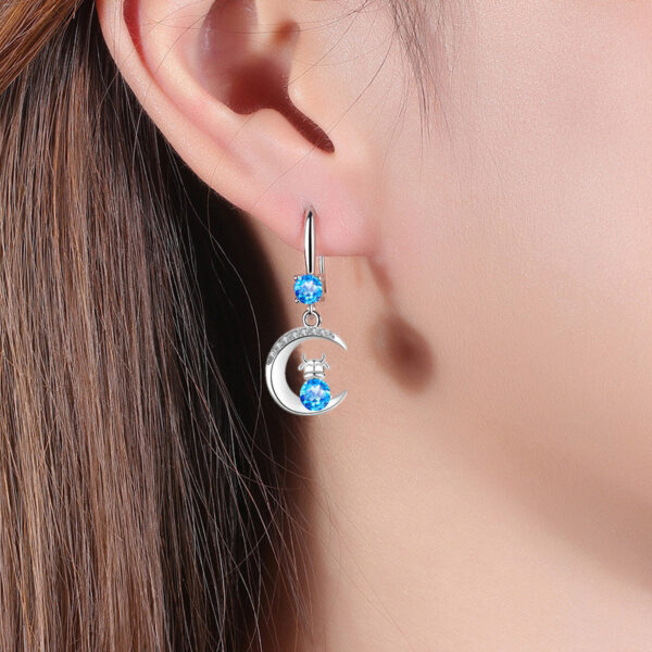 Wholesale Waterdrop Moon Diamond Alloy Earrings