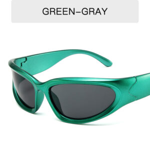 Figure / Pearlescent green gray flakes