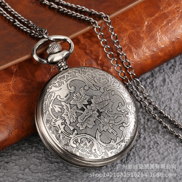 Wholesale Twelve Constellations Commemorative Epoxy Color Quartz Movement White Ancient Alloy Pocket Watch