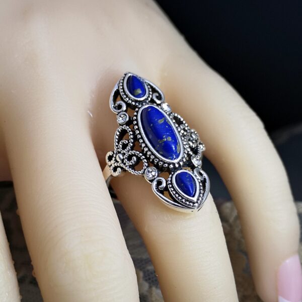 Wholesale Alloy Hollow Carved Lapis Lazuli Ring
