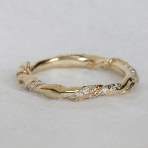 Gold-transparent zircon / No. 6