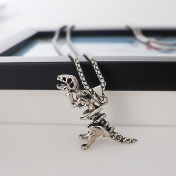 Wholesale Goth Theme Creative Dinosaur Skeleton Retro Necklace