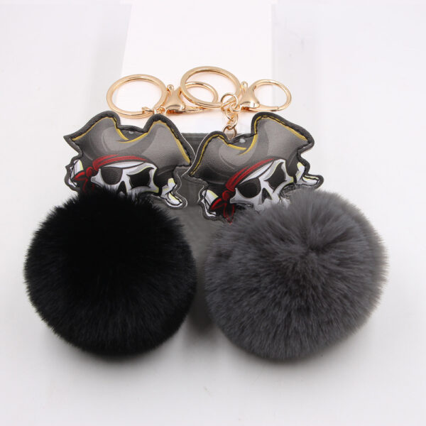 O1CN01wwKkzV1X3amEquj5q_2038122868-0-cib Wholesale Dark Series Pirates Halloween Skull Plush Keychain