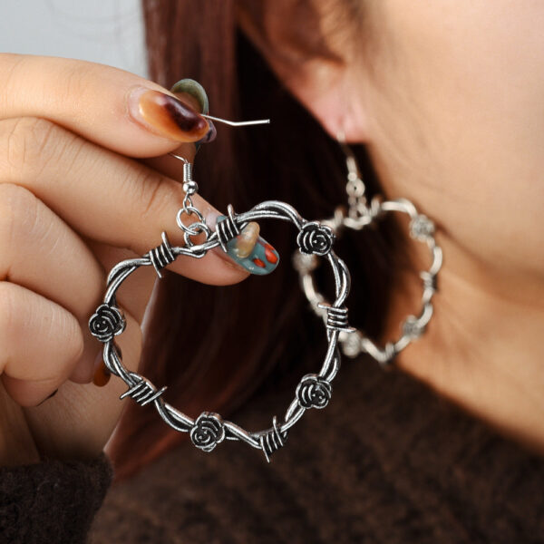 Wholesale Thorns Rose Love Vintage Alloy Earrings
